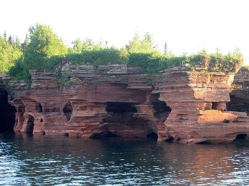 Пещеры островов Апосл