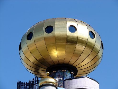 "Луковый купол" - визитная карточка стиля архитектора