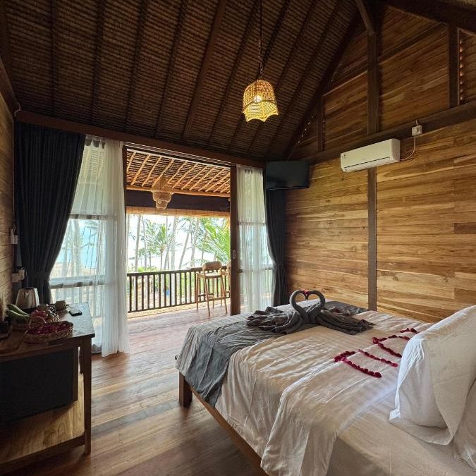 Отели 3*, Отели 4*, Бутик-отели, Отели 5*, Виллы, Глэмпинги, Лоджи