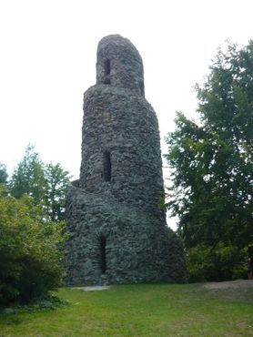 Спиральная башня в Красно