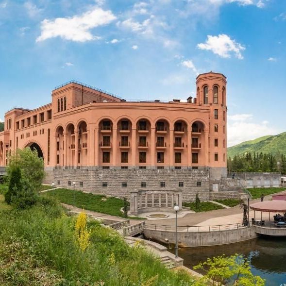 Отели 4*, Отели 5*