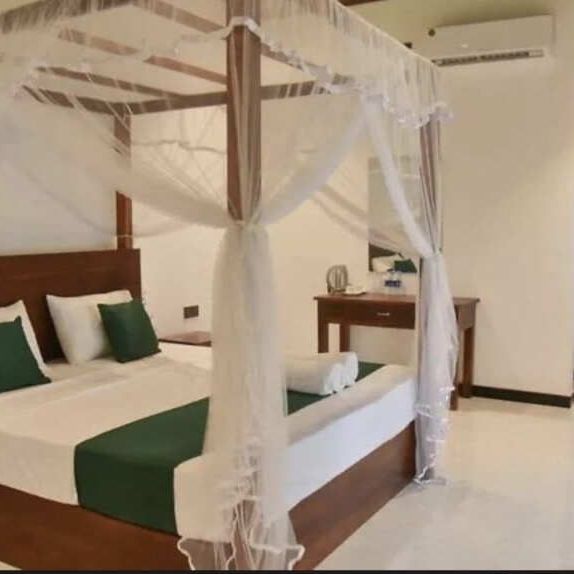 Отели 3*, Отели 4*, Виллы