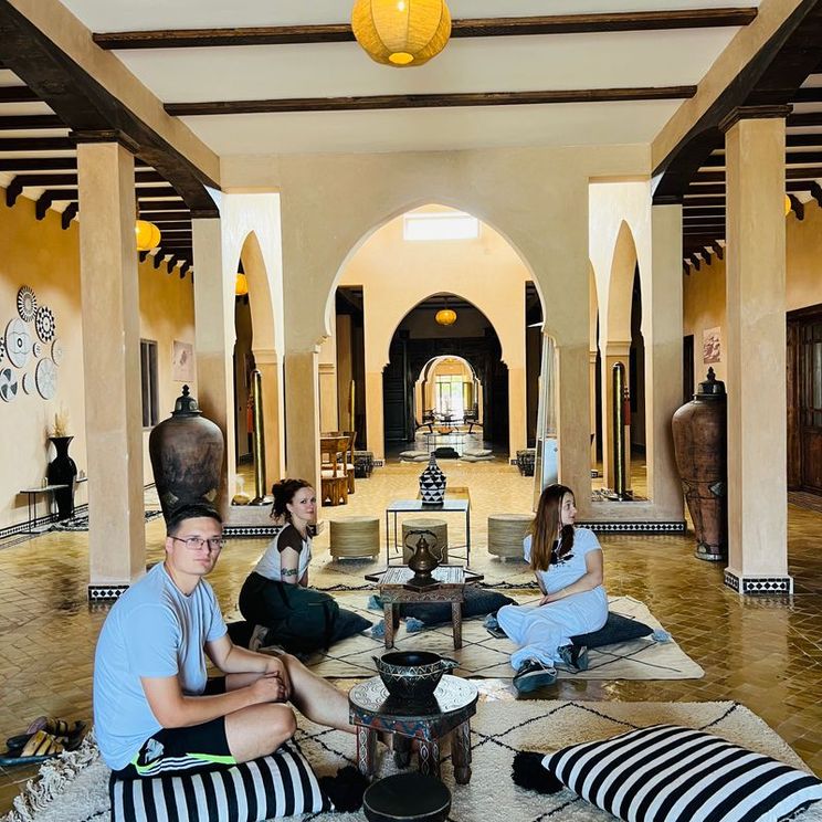 Отели 3*, Отели 4*, Бутик-отели, Глэмпинги, Шале