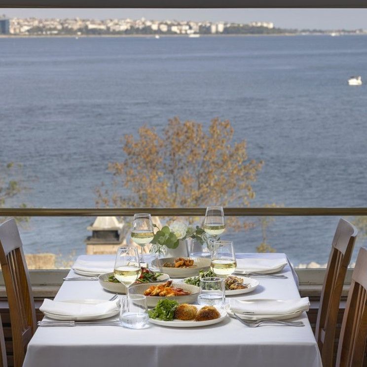 Отели 4*