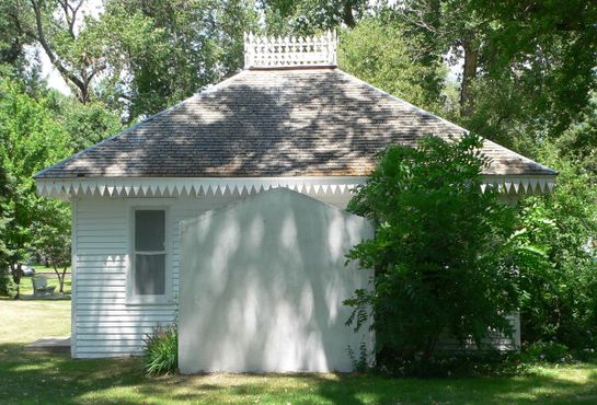 Первое здание суда округа Артур