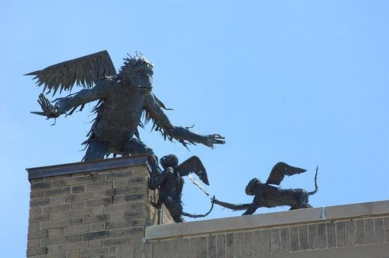 Летучие обезьяны