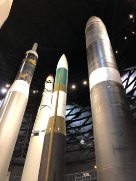 Ракетная экспозиция в Музее ВВС США содержит, среди прочего, МБР "Титан" и "Минитмен"