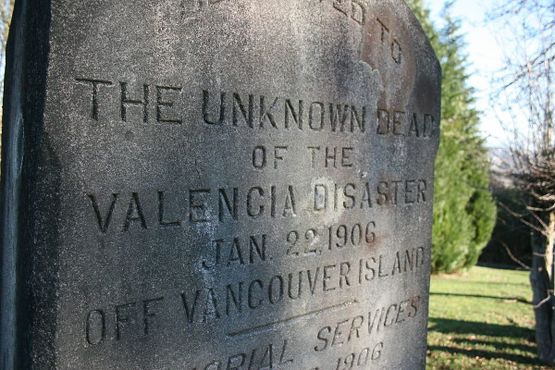 Кладбище королевы Анны, надгробие принадлежит неизвестному погибшему в кораблекрушении
