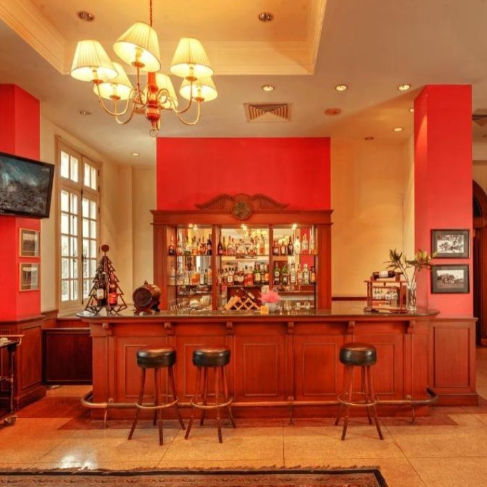 Отели 4*, Яхты