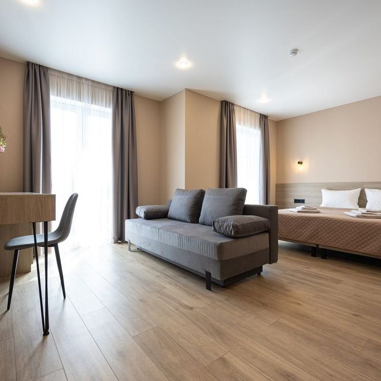 Гостиницы 4*