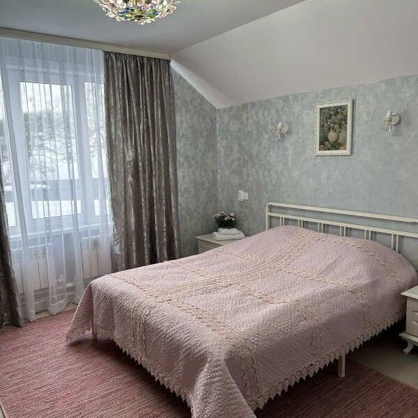 Отели 1-2*, Отели 3*