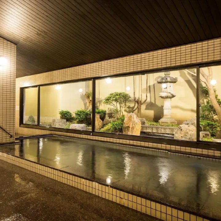 Отели 3*, Глэмпинги, Хостелы