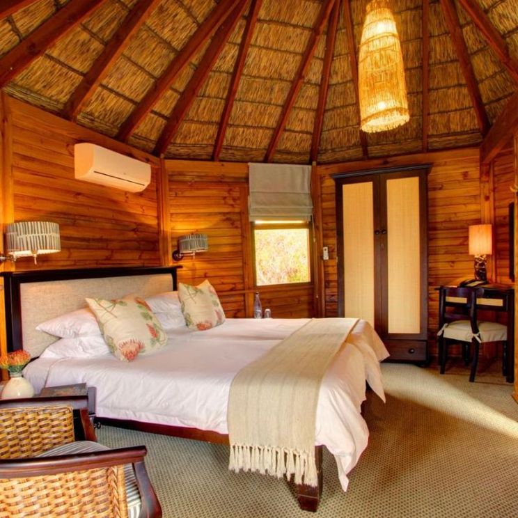 Отели 4*, Апартаменты, Виллы, Лоджи