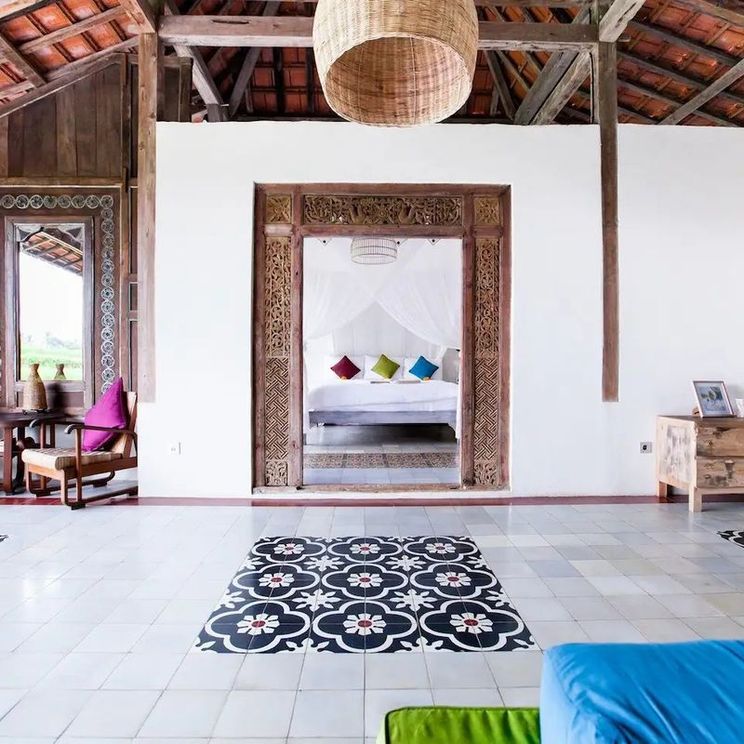 Гостиницы 4*, Вилла