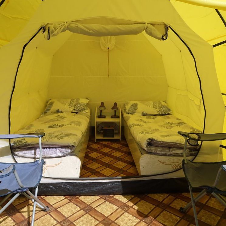 Отели 3*, Юрты, Палатки