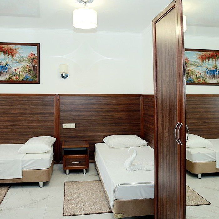 Гостиницы 1-2*