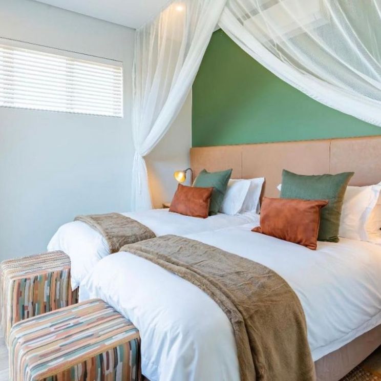 Отели 4*, Виллы, Лоджи