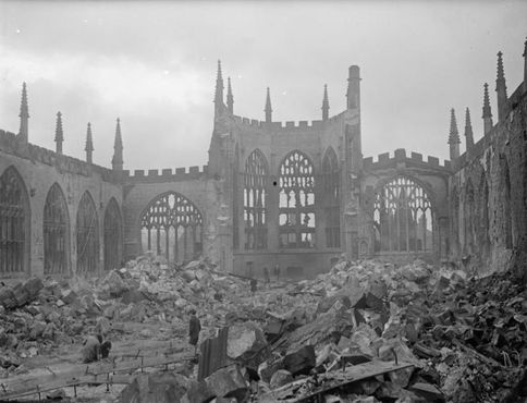 Разрушения после бомбардировки Ковентри