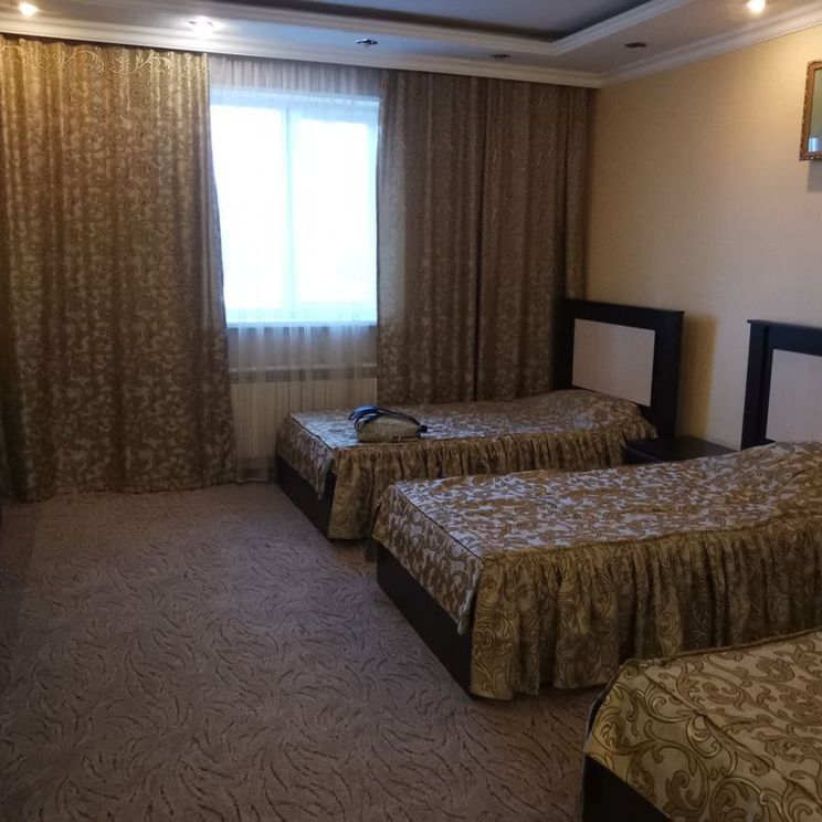 Отели 1-2*, Отели 3*, Коттеджи