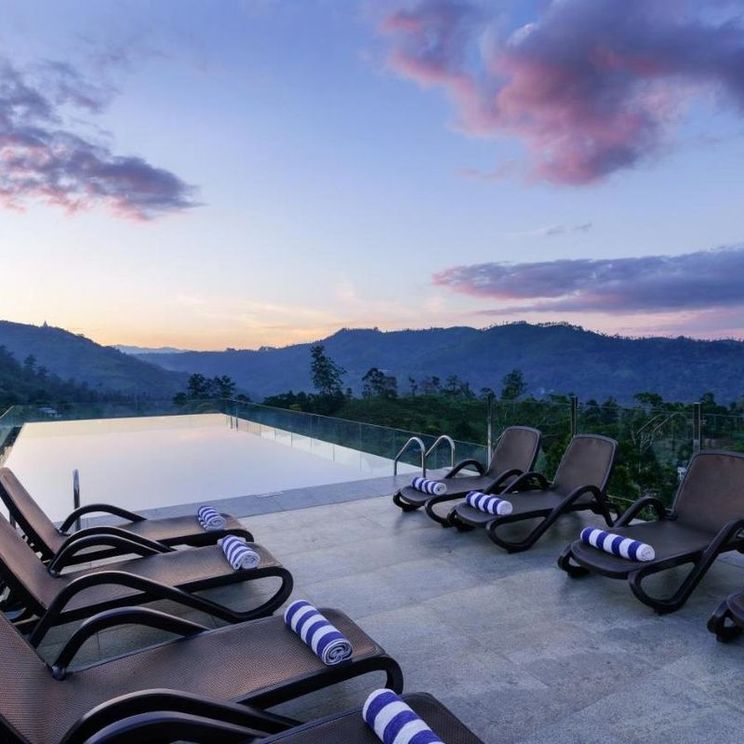 Гостиницы 4*