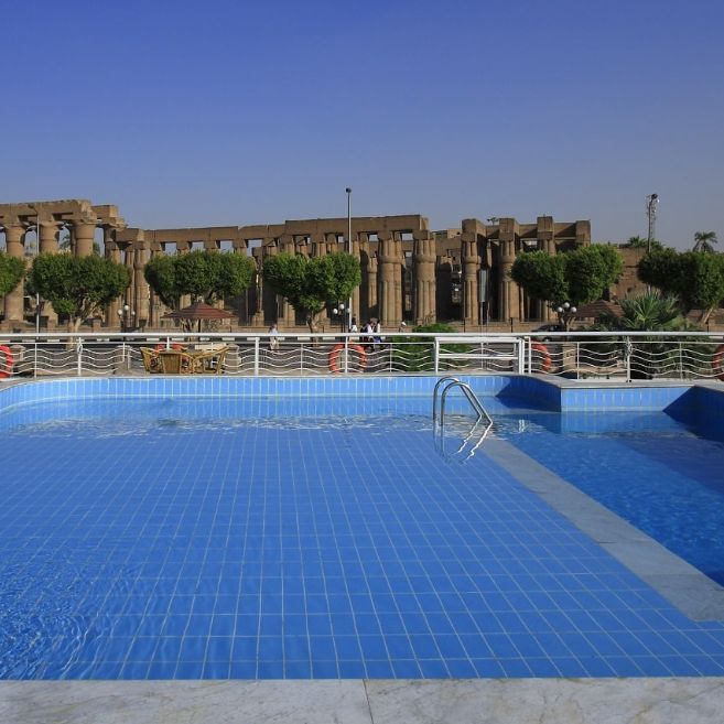 Кемпинг, отель 5*, домик