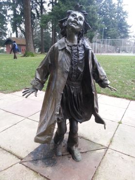 Статуя Рамоны Куимби в Грант-парке