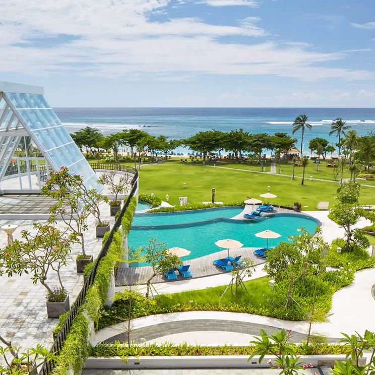 Отели 4*, Отели 5*, Виллы, Глэмпинги, Яхты