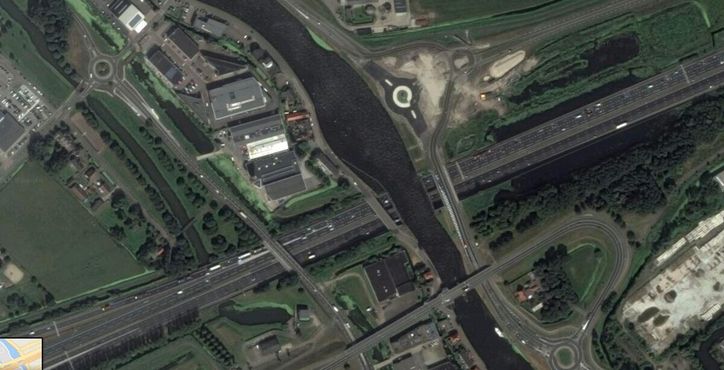 Акведук Гауэ на сайте Google Maps