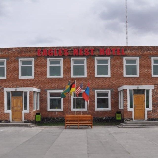 Отели 1-2*, Юрты, Палатки