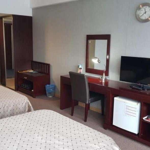 Отели 1-2*, Палатки