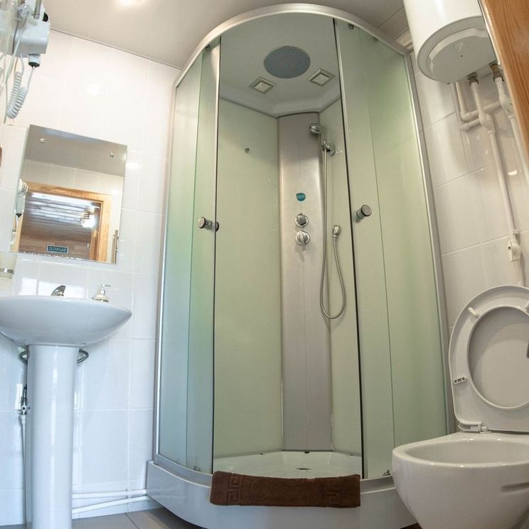 Гостевые домики, Отели 3*, Отели 4*, Шале