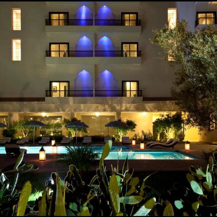 Отели 3*, Отели 4*, Бутик-отели, Глэмпинги, Шале