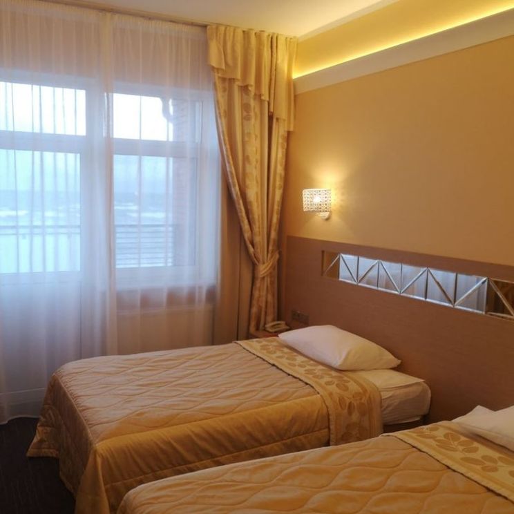 Отели 3*