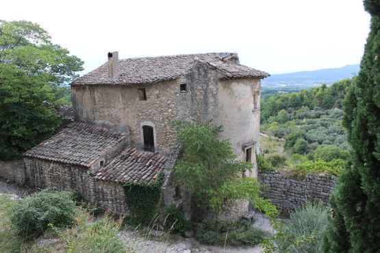 Руины Оппед-ле-Вьё