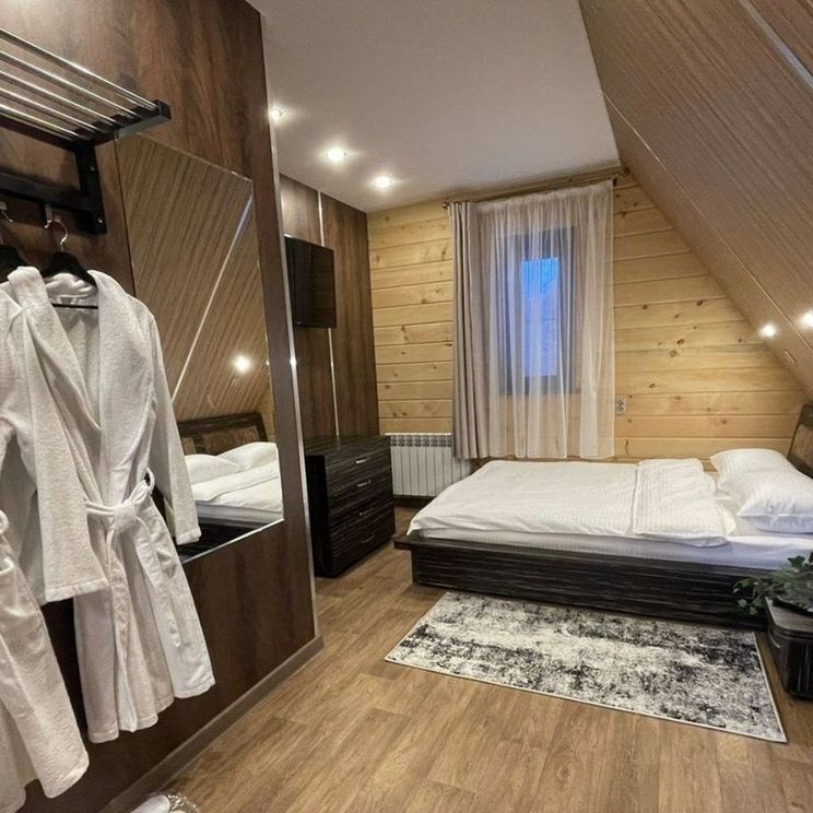 Глэмпинги, Шале