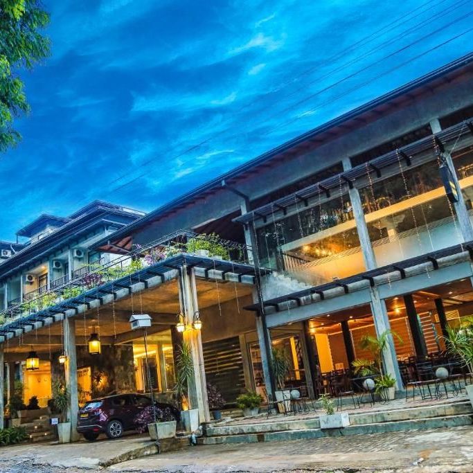 Отели 4*, Бутик-отели, Отели 5*, Виллы