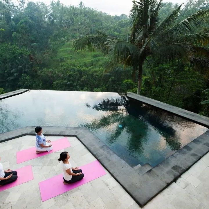 Отели 4*, Бутик-отели, Отели 5*, Бунгало, Виллы