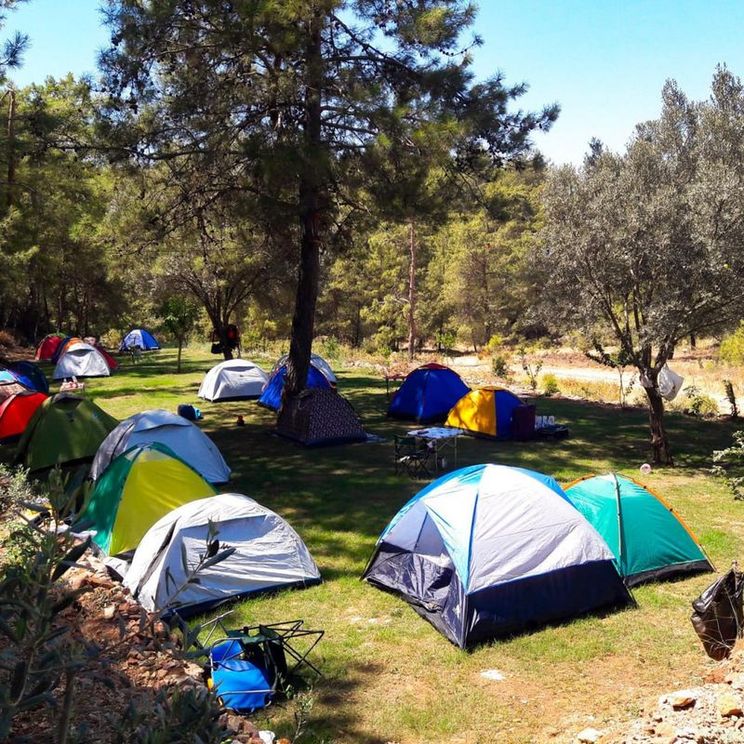 Кемпинги, Палатки