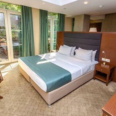 Гостевые домики, Гостиницы 3*