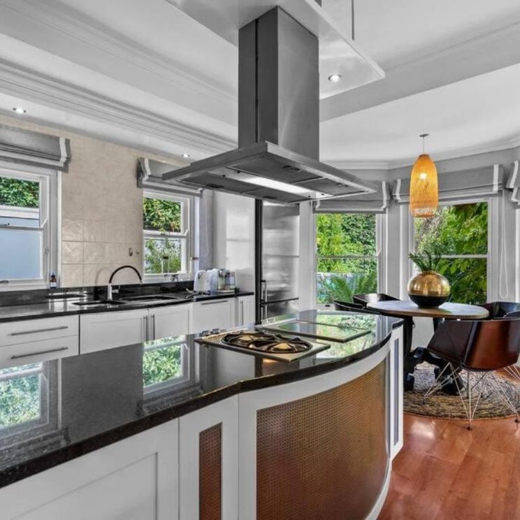 Отели 4*, Отели 5*, Виллы, Коттеджи