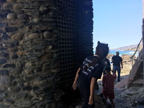 Вход в башню