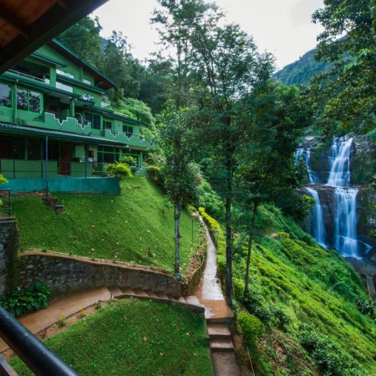 Гостиницы 4*, Бунгало