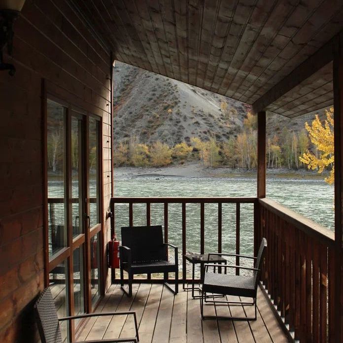 Гостиницы 4*, Глемпинги, Шале, Юрта