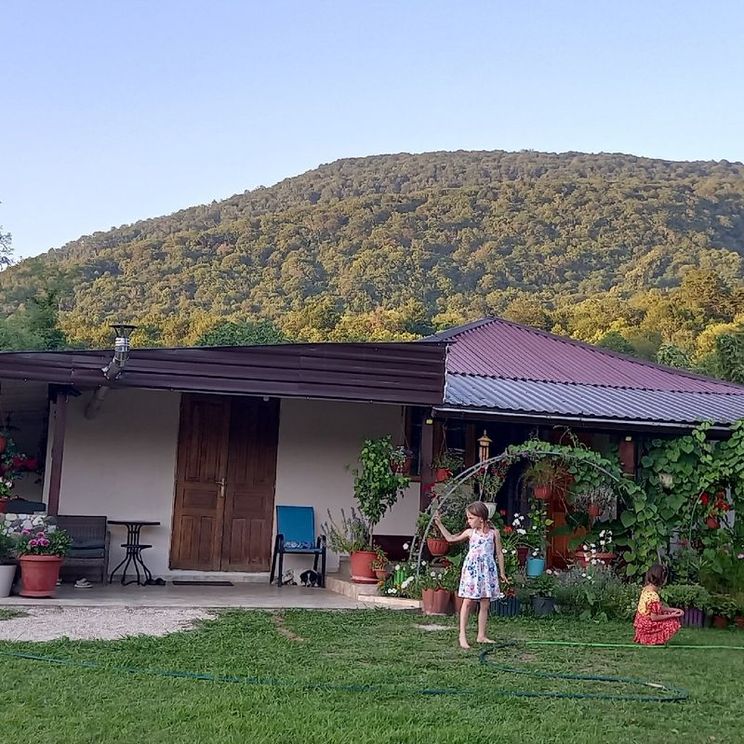 Отели 1-2*, Гостевые домики