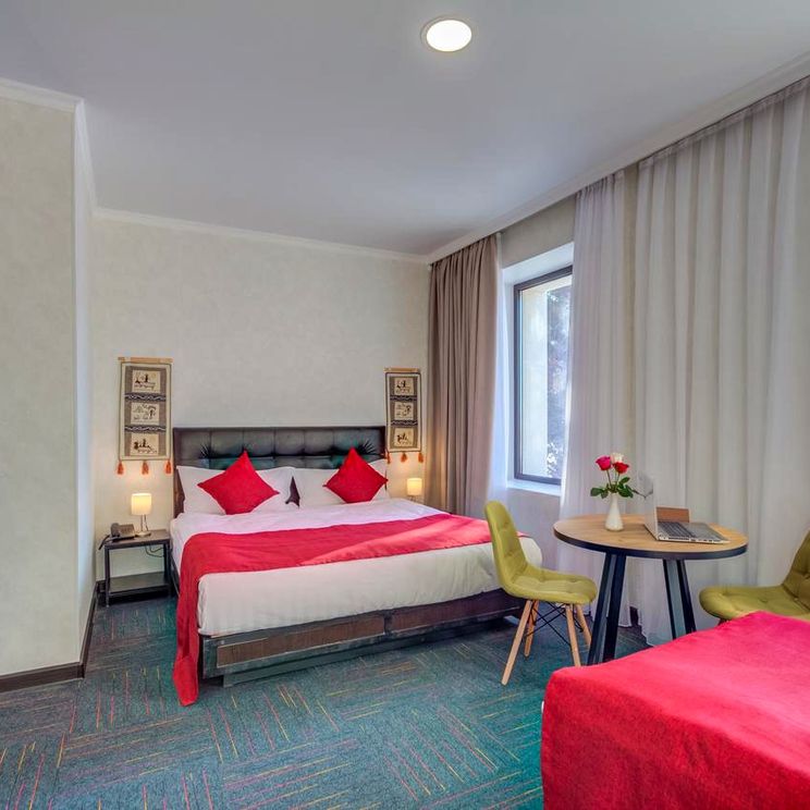 Гостиницы 3*, Юрта