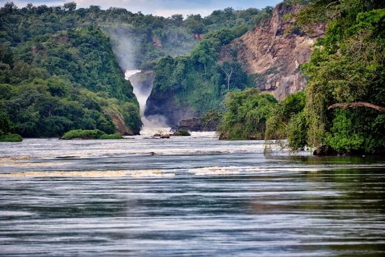 Водопад Мёрчисон, Нил, Уганда