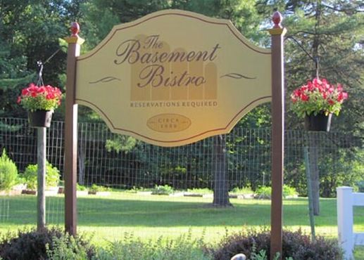 «Бистро в подвале»