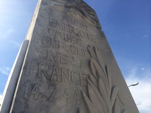 Мемориал участникам движения Сопротивления в Кадене