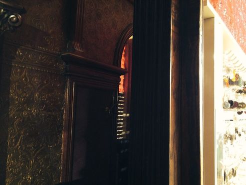 Оригинальные стены