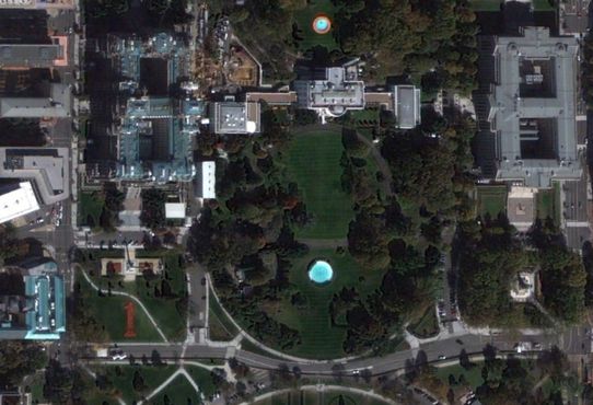 Цифра 1 слева внизу